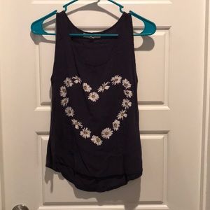 Daisy heart tank top